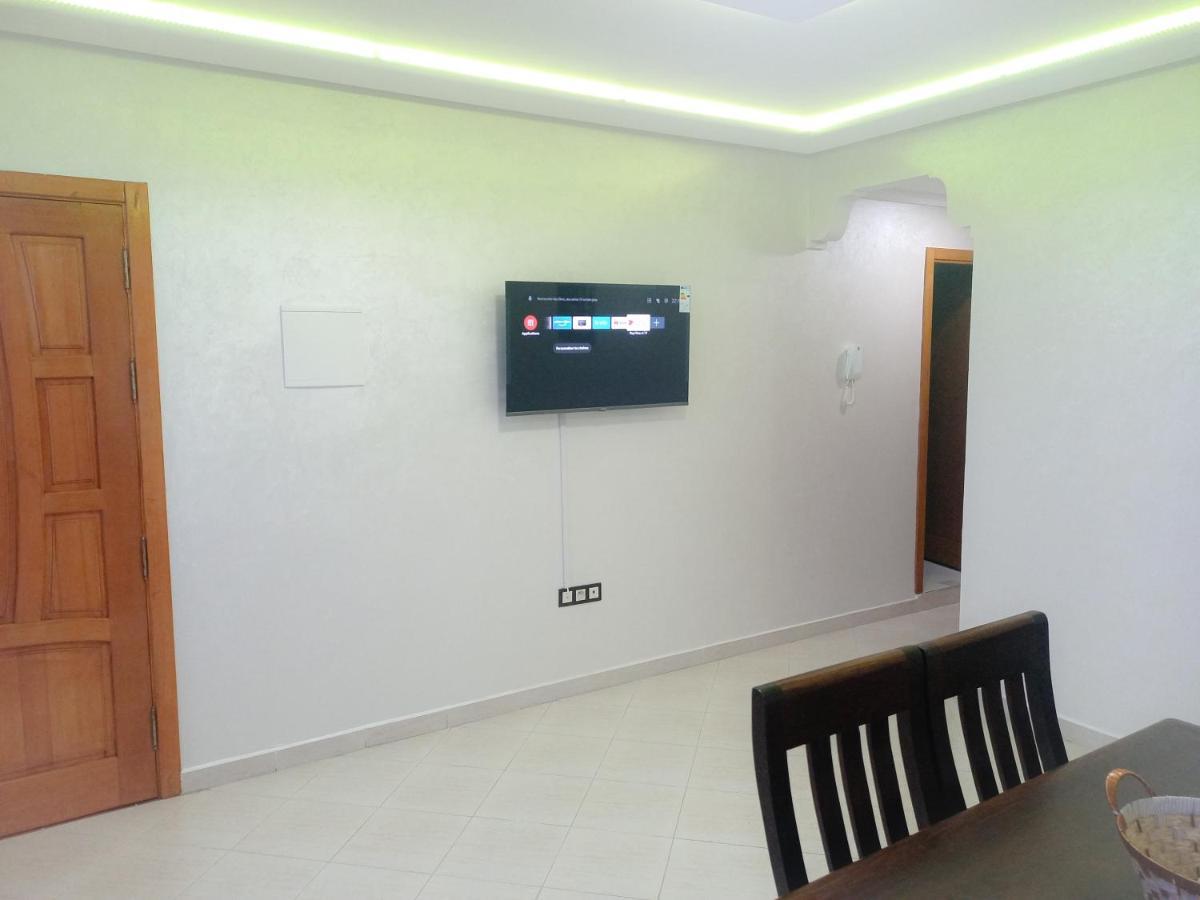 Fantastique Appartement Nouveau Meuble Avec Wifi & Netflix A Proximite Du Marjane Tanger Extérieur photo